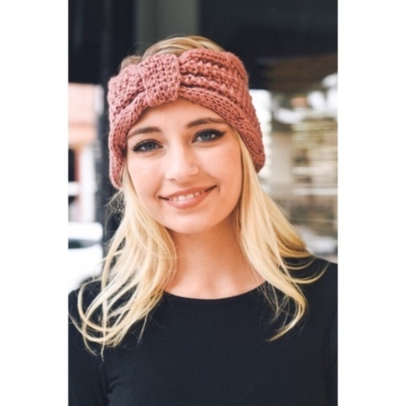 Couture Gypsy Accessories - 🚨 Dusty Pink chunky knit sweater headband